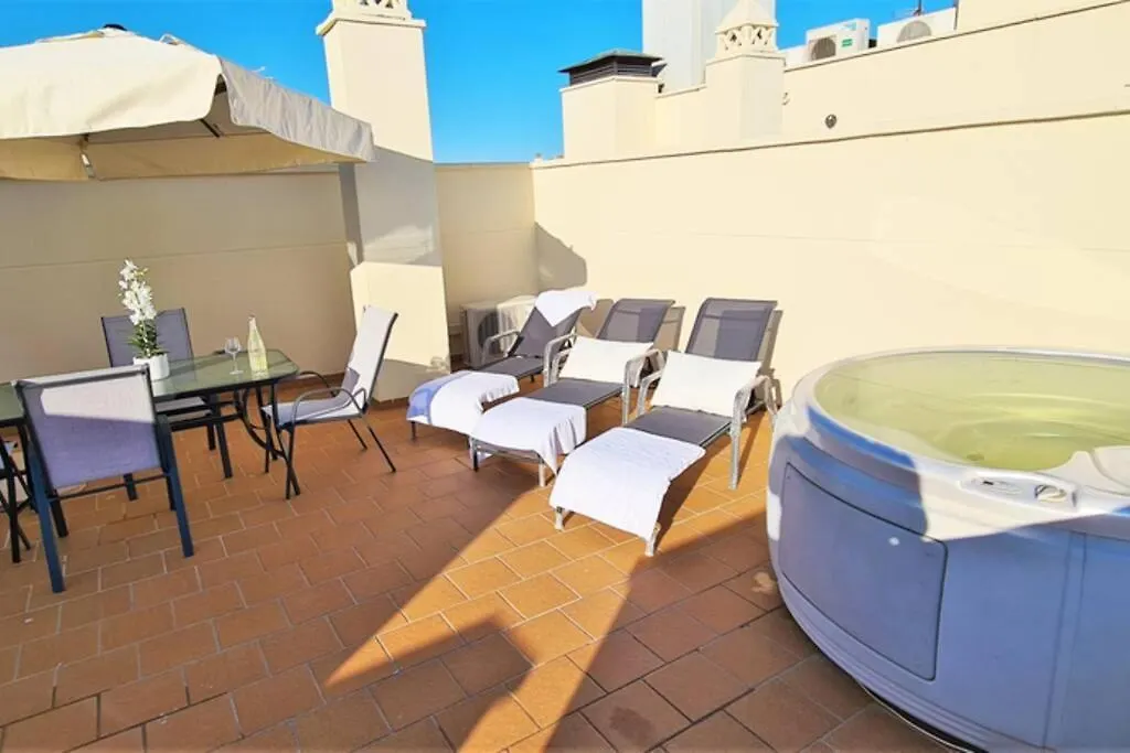 Luxury Penthouse With Ocean Views &Private Jacuzzi Apartment Estepona Spain